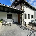 Frente A Picos De Europa Apartment