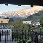 Frente A Picos De Europa Apartment