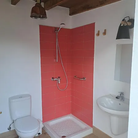 Frente A Picos De Europa