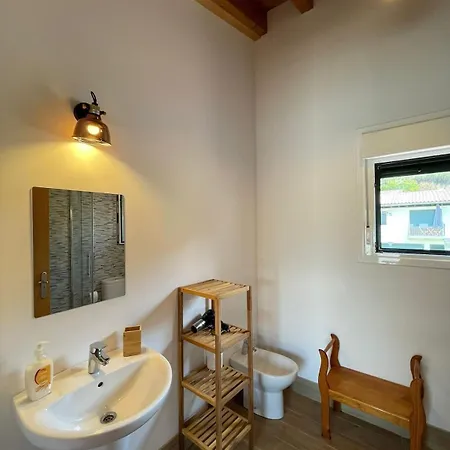 Frente A Picos De Europa Apartman