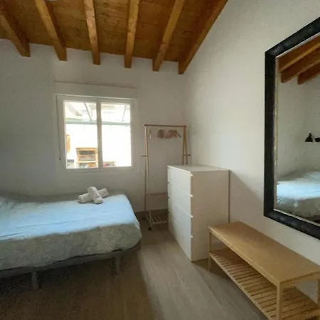 Frente A Picos De Europa Apartman *