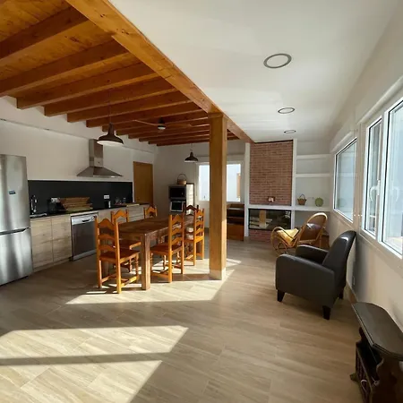 Frente A Picos De Europa * Potes