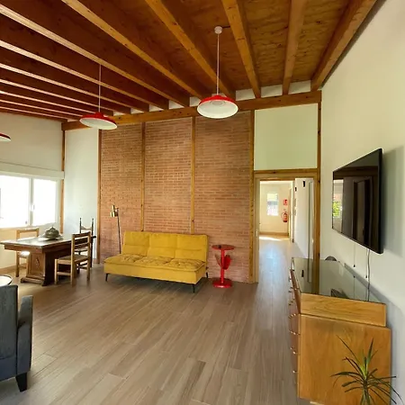 Frente A Picos De Europa Apartman *