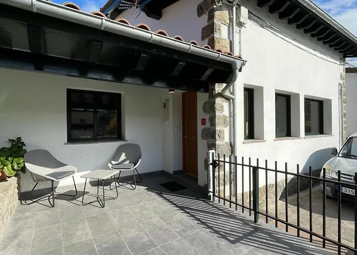 Frente A Picos De Europa Appartement