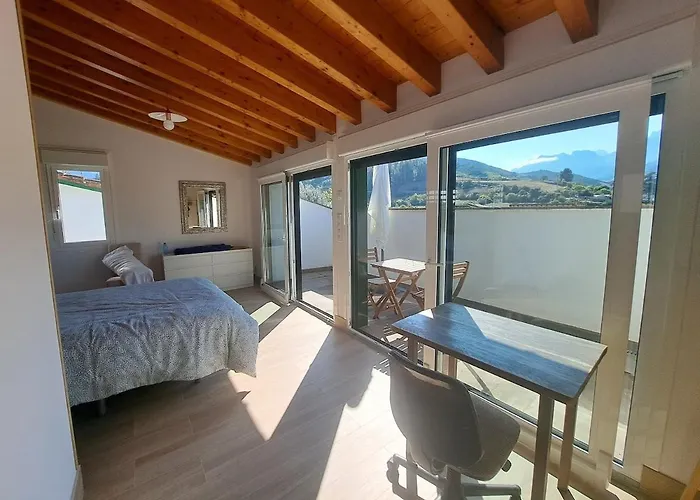 Frente A Picos De Europa Appartement